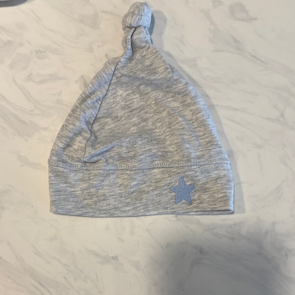 Multiple Brand Newborn bundle - Picture 11 of 12